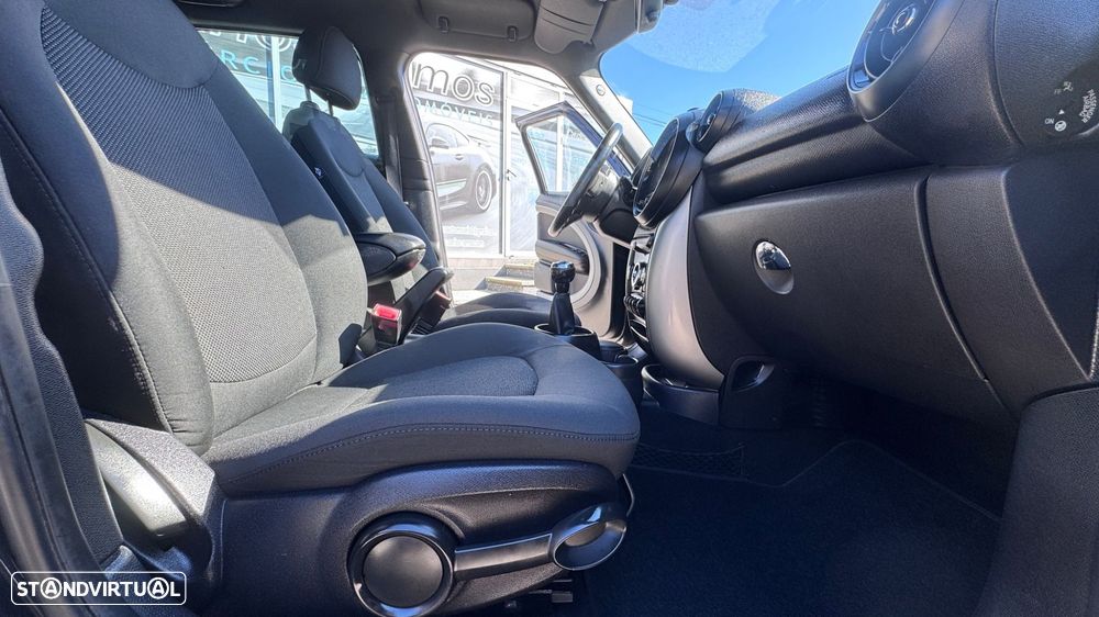 MINI Countryman Cooper D - 30