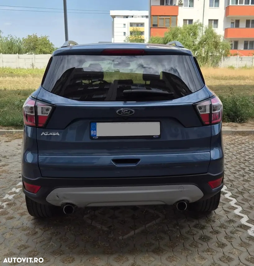 Ford Kuga 1.5 TDCi 2WD Titanium - 3