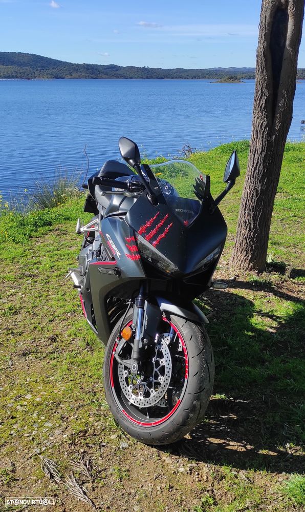 Honda CBR - 2