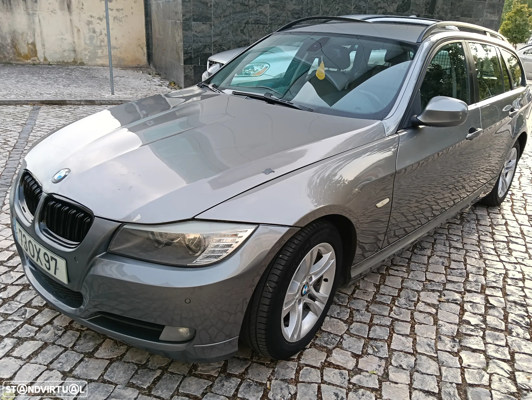 BMW 318 d Touring Navigation - 2