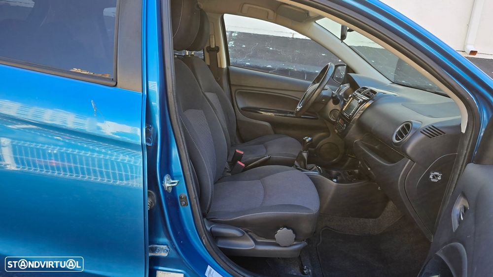Mitsubishi Space Star 1.2 Intense Connect Edition - 29