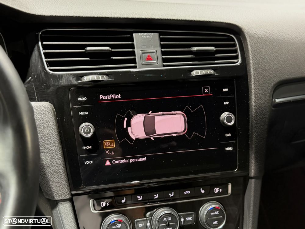 VW Golf GTI (BlueMotion ) DSG Performance - 37
