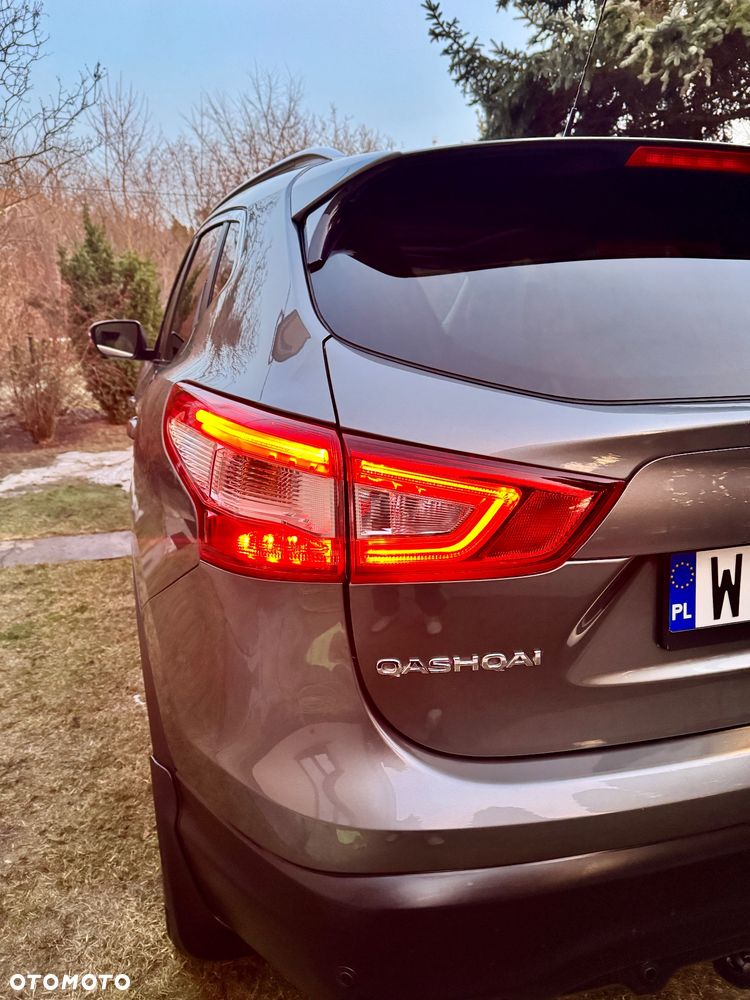 Nissan Qashqai 1.6 dCi Xtronic TEKNA+ - 7