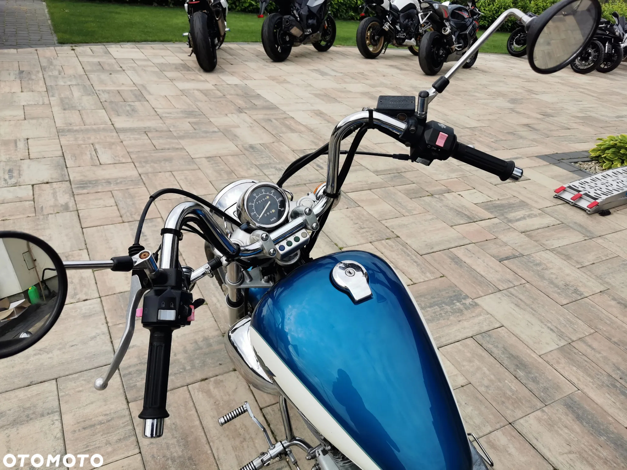 Yamaha Virago - 16