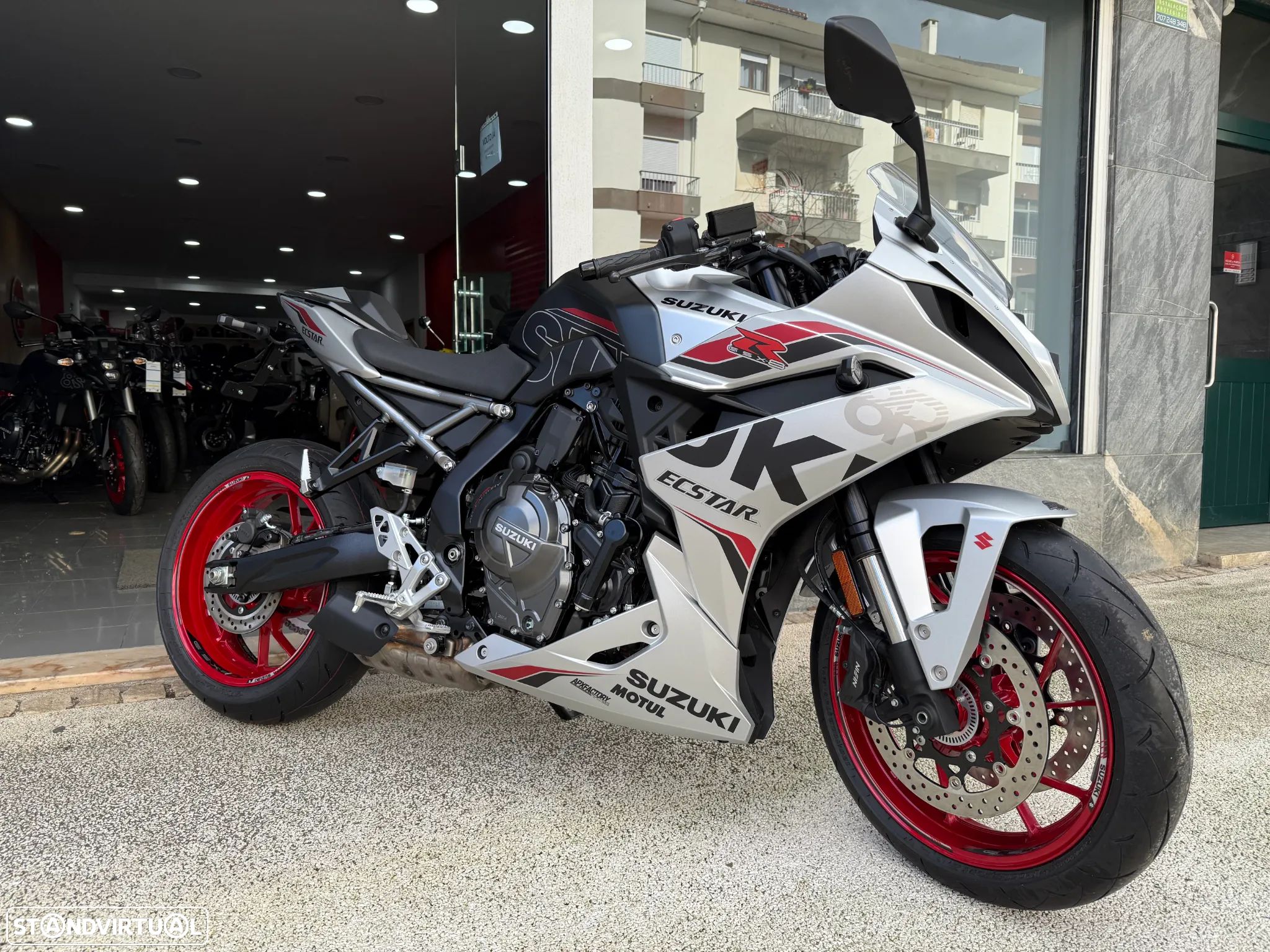 Suzuki GSX -8R CAMPANHA Desde 125,64€ Mês - 1