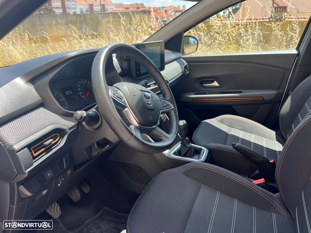 Dacia Sandero - 4