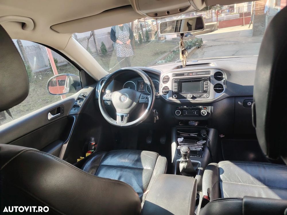 Volkswagen Tiguan 2.0 TDI 4Motion Sport & Style - 8