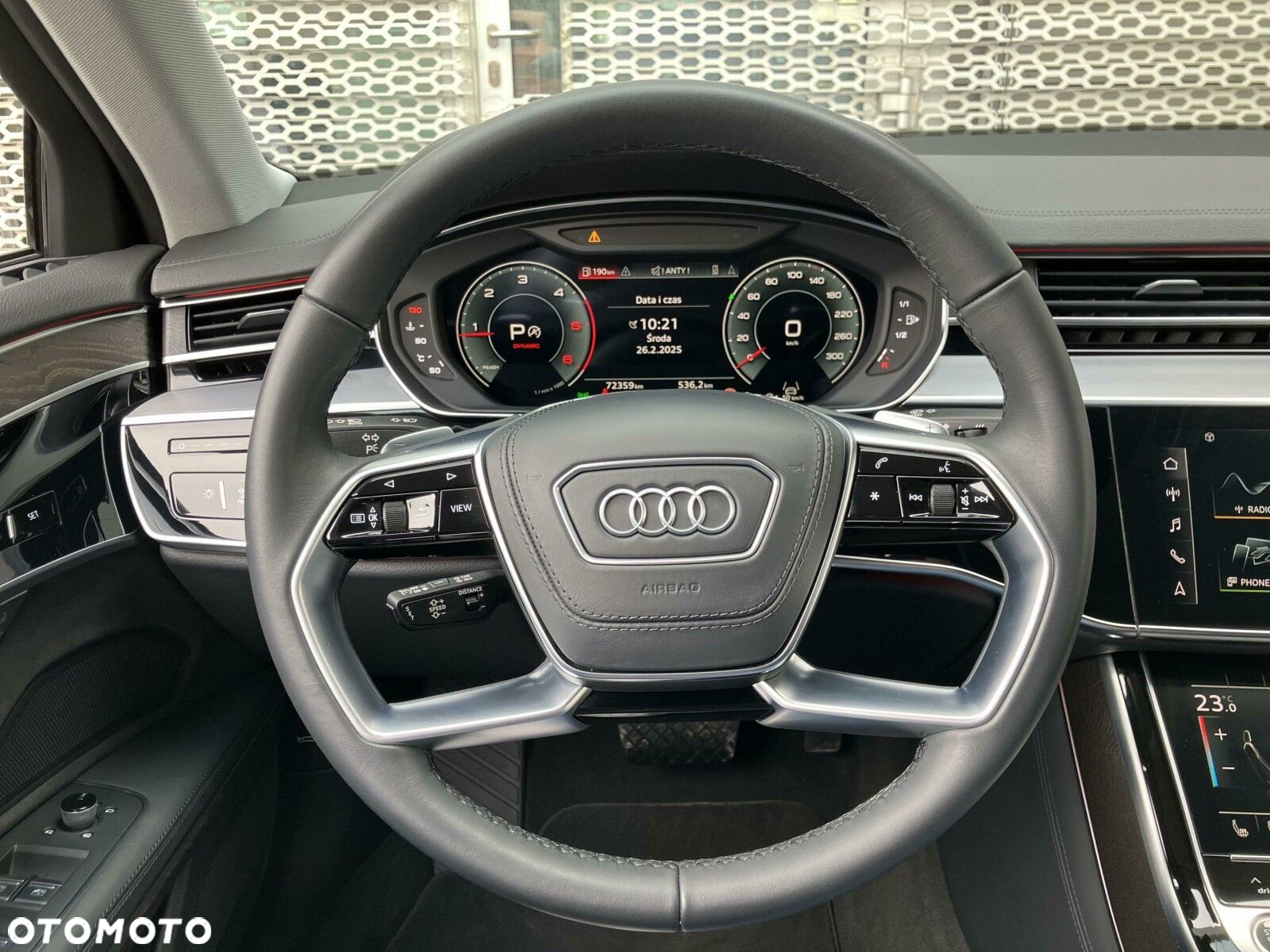 Audi A8 - 11