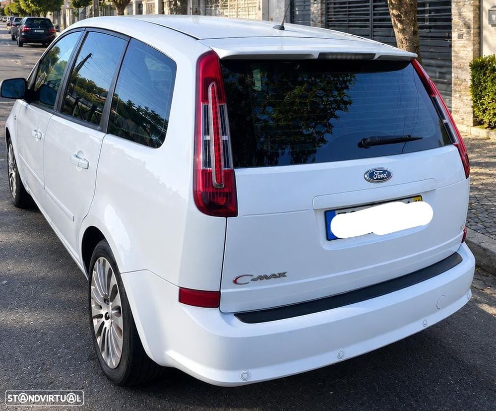 Opel Astra Sports Tourer - 3