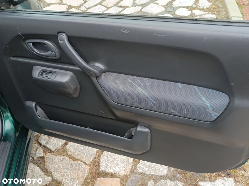 Suzuki Jimny 1.3 JLX - 19