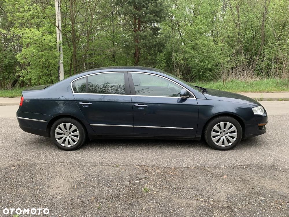 Volkswagen Passat 1.9 TDI DPF BlueMotion - 7