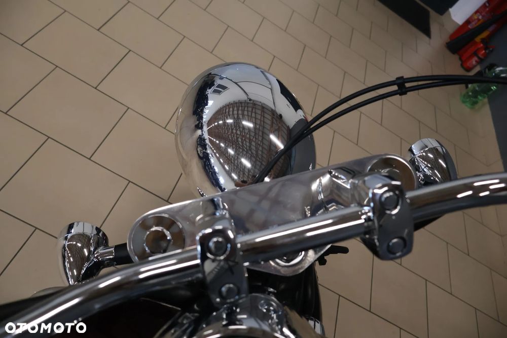 Honda VTX - 37