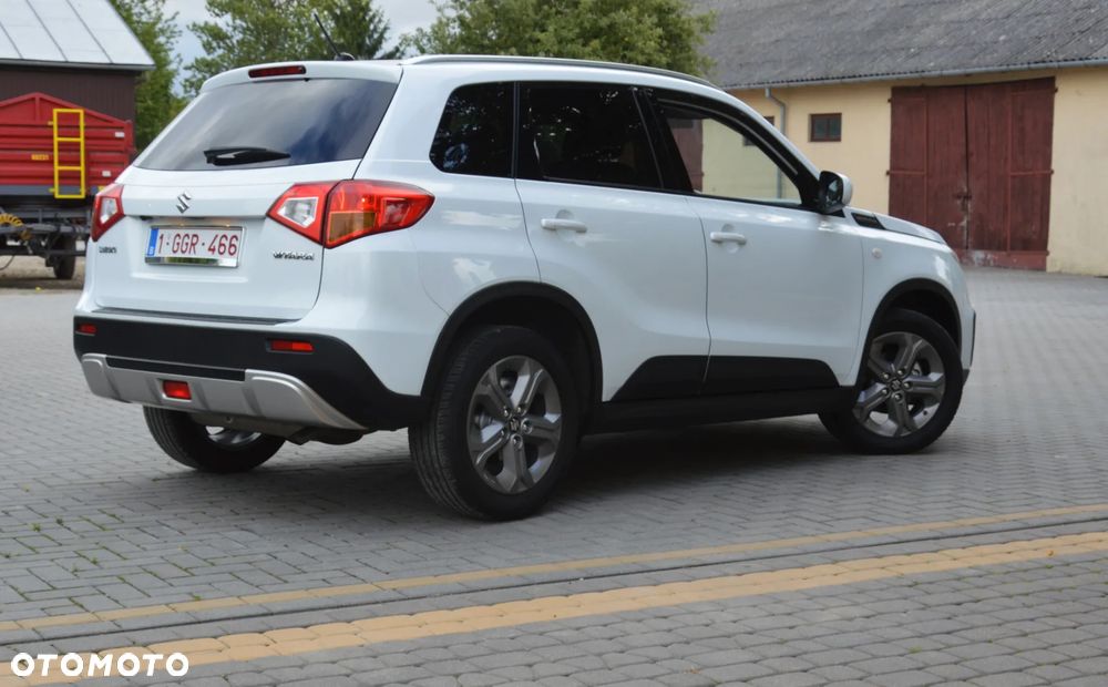 Suzuki Vitara - 8