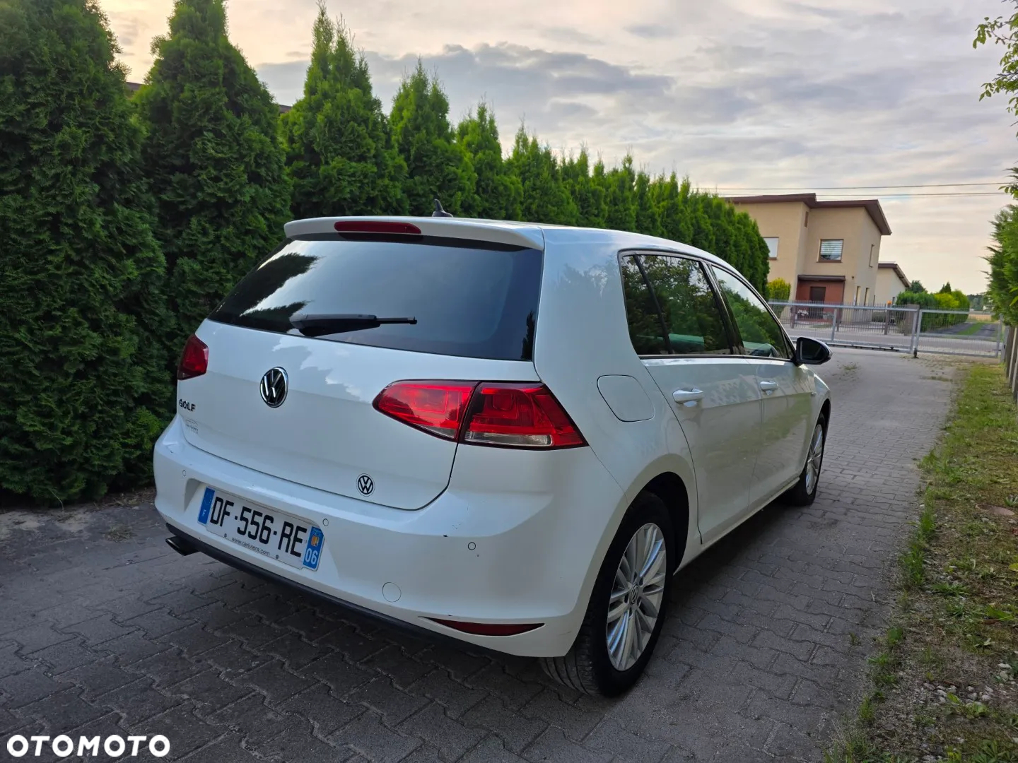 Volkswagen Golf 1.2 TSI BlueMotion Technology Cup - 6
