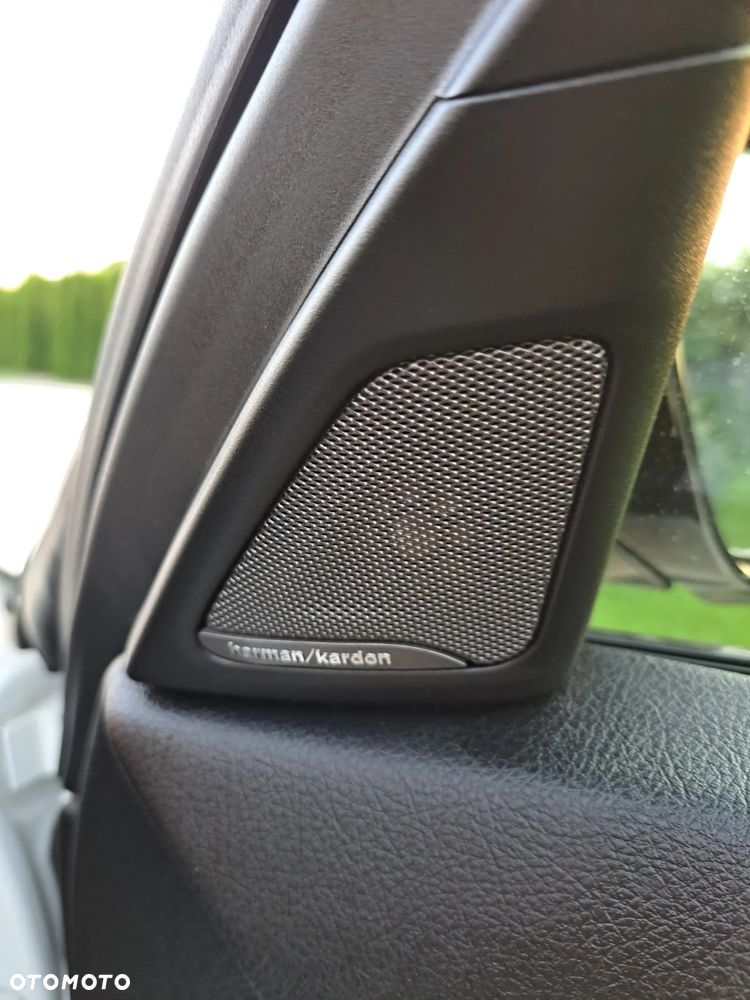 BMW Seria 5 - 12