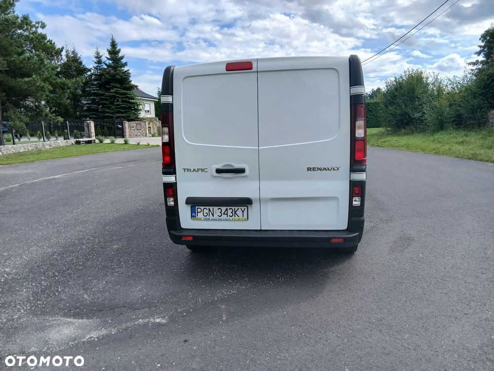 Renault TRAFIC - 8