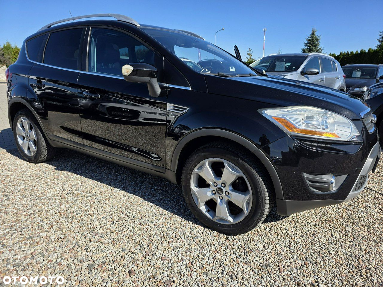 Ford Kuga 2.0 TDCi 2x4 Titanium - 19