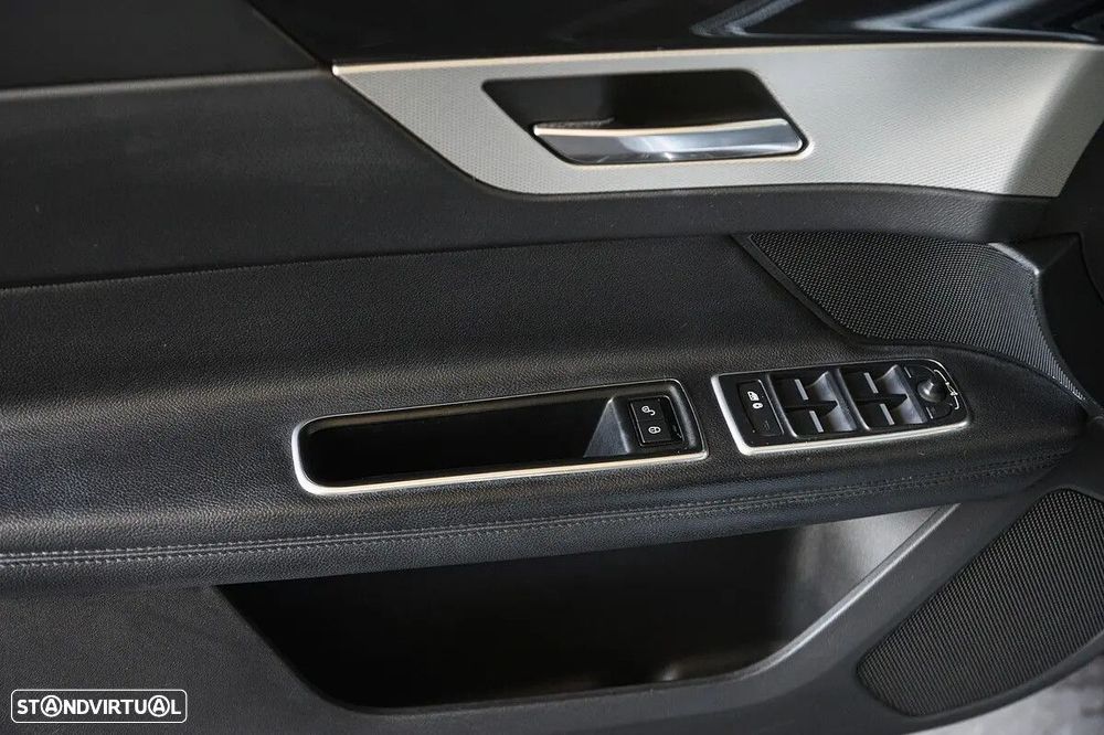 Jaguar XF 2.0 D R-Sport Aut. - 29
