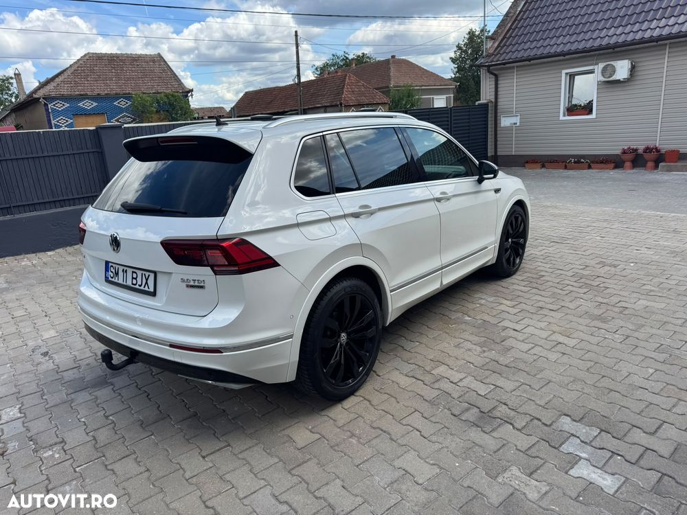Volkswagen Tiguan 2.0 TDI SCR DSG R-Line - 9