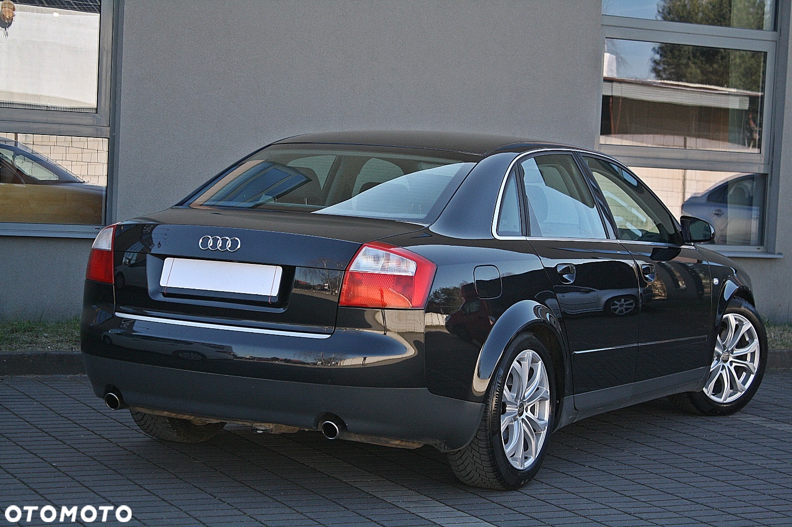Audi A4 1.8T Quattro - 14