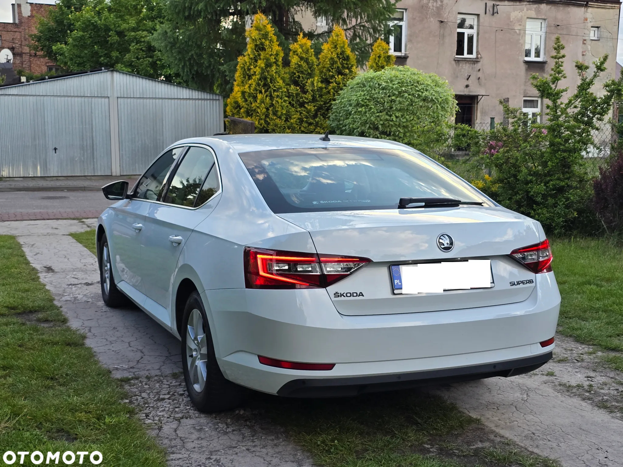 Skoda Superb 2.0 TDI Style DSG - 4