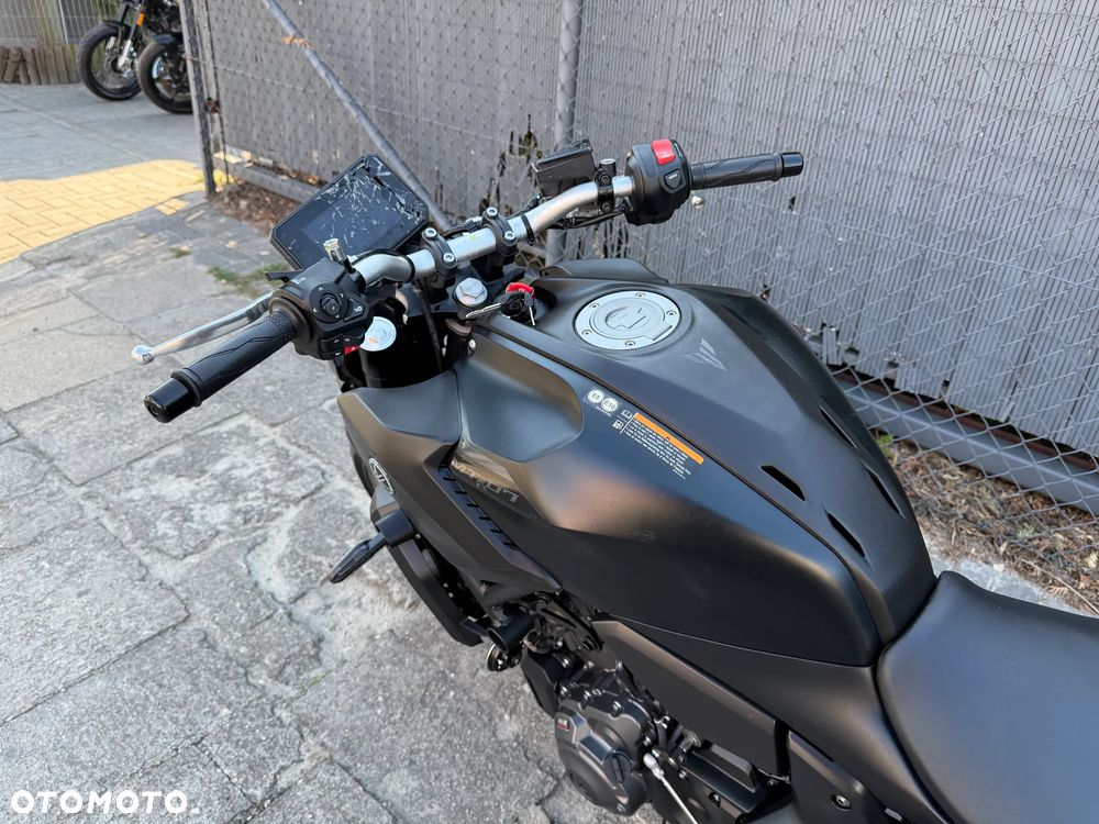 Yamaha MT - 10
