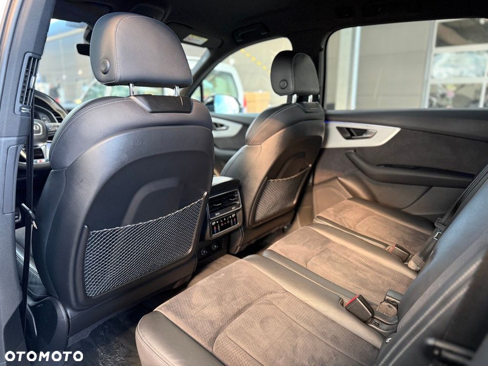 Audi Q7 2023