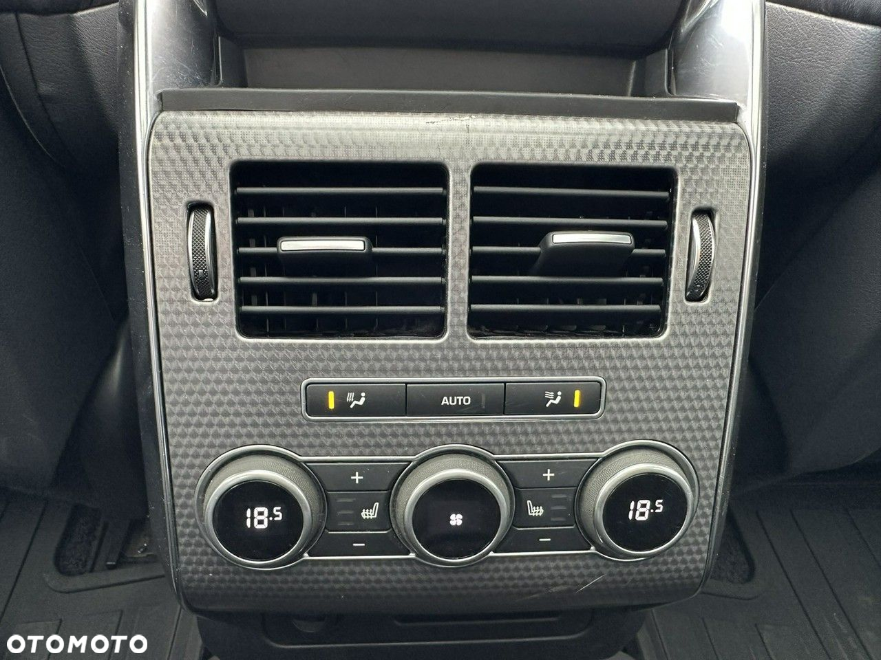 Land Rover Range Rover Sport SDV6 Autobiography Dynamic - 34