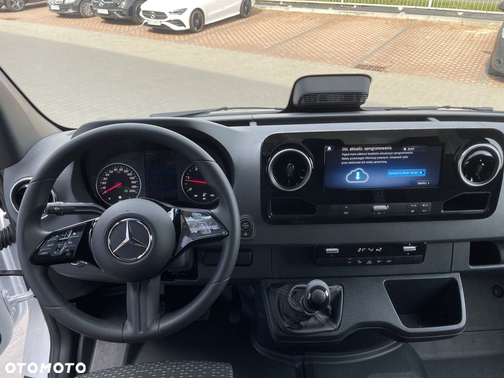 Mercedes-Benz Sprinter 317 CDI - 7