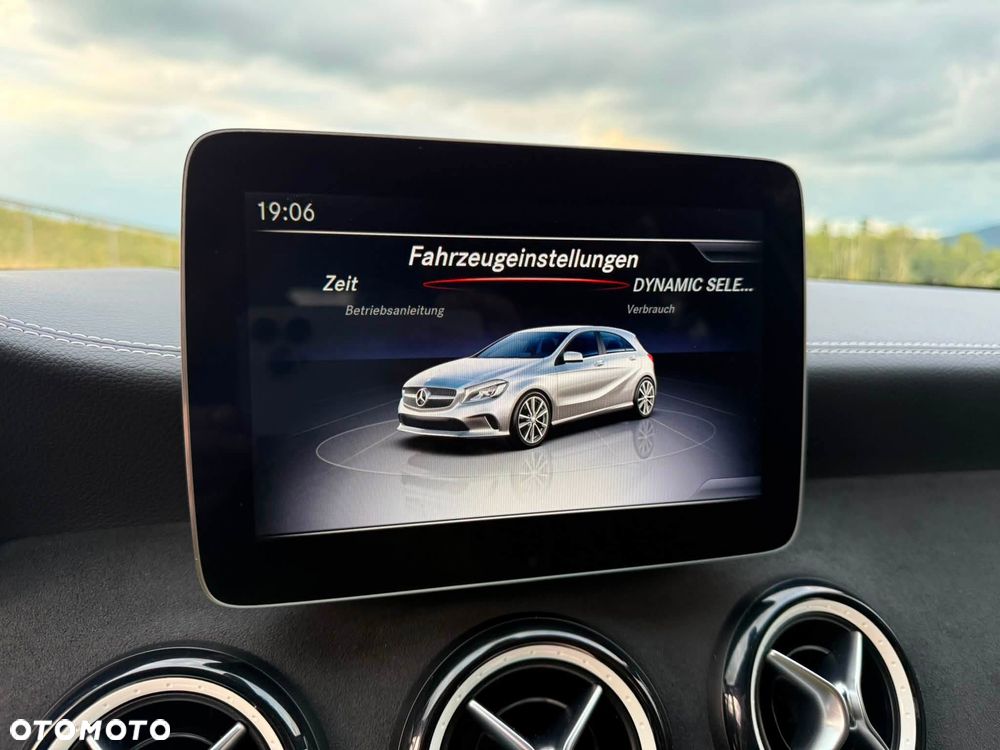 Mercedes-Benz Klasa A 180 (BlueEFFICIENCY) AMG Sport - 32