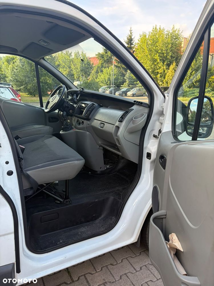 Opel Vivaro L1H1 2.7t - 6