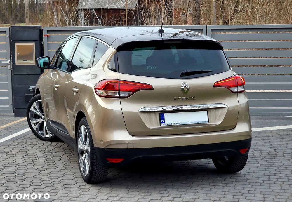 Renault Scenic - 17