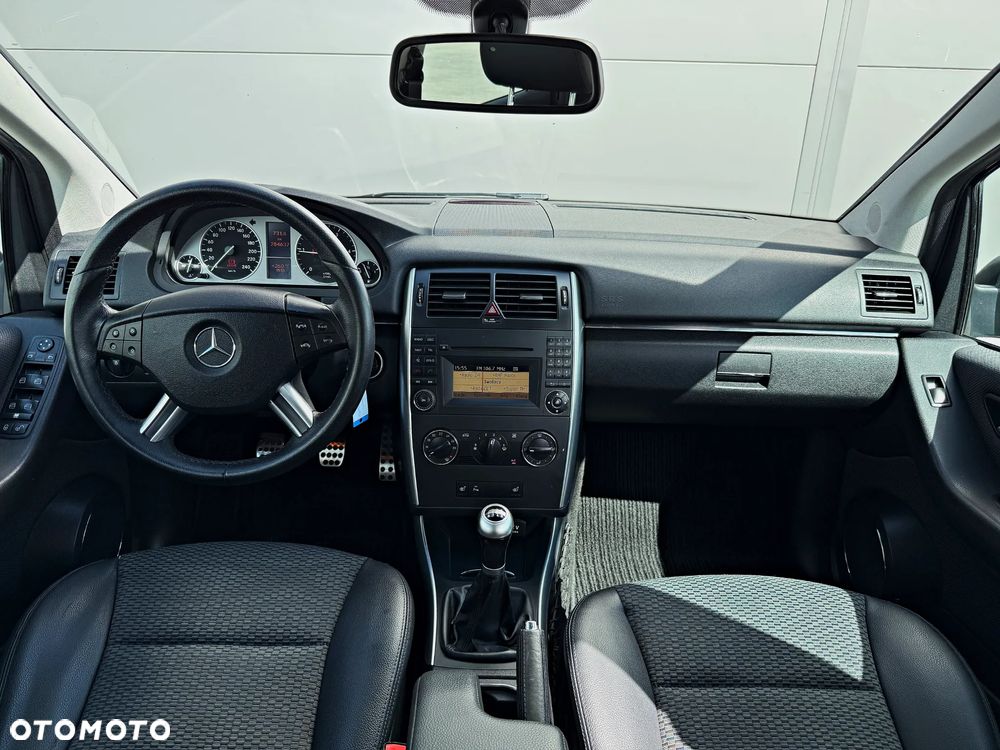 Mercedes-Benz Klasa B 180 CDI - 17