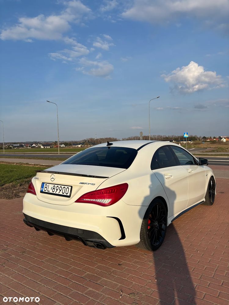 Mercedes-Benz CLA 45 AMG 4Matic 7G-DCT - 5