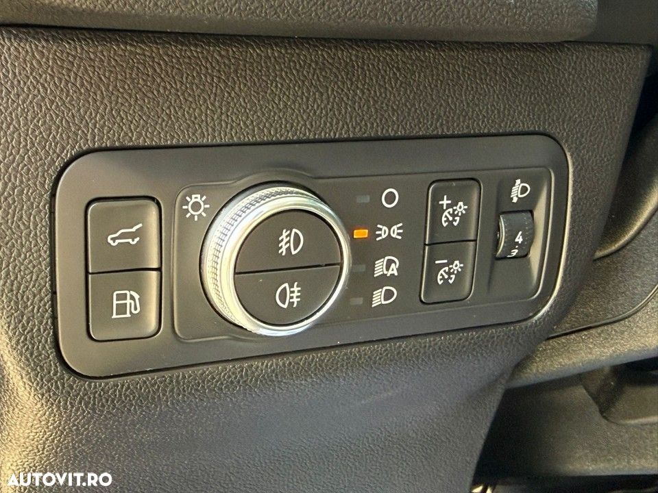 Ford Kuga 2.5 Duratec PHEV Titanium - 30