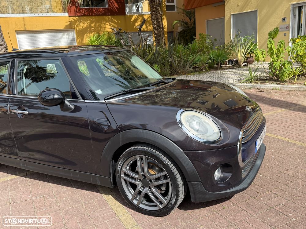 MINI 5 Portas Cooper D - 5
