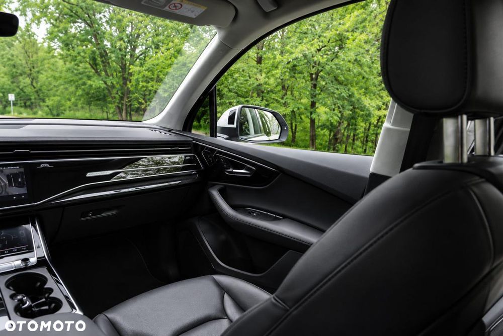 Audi Q7 55 TFSI mHEV Quattro S Line Tiptr - 18