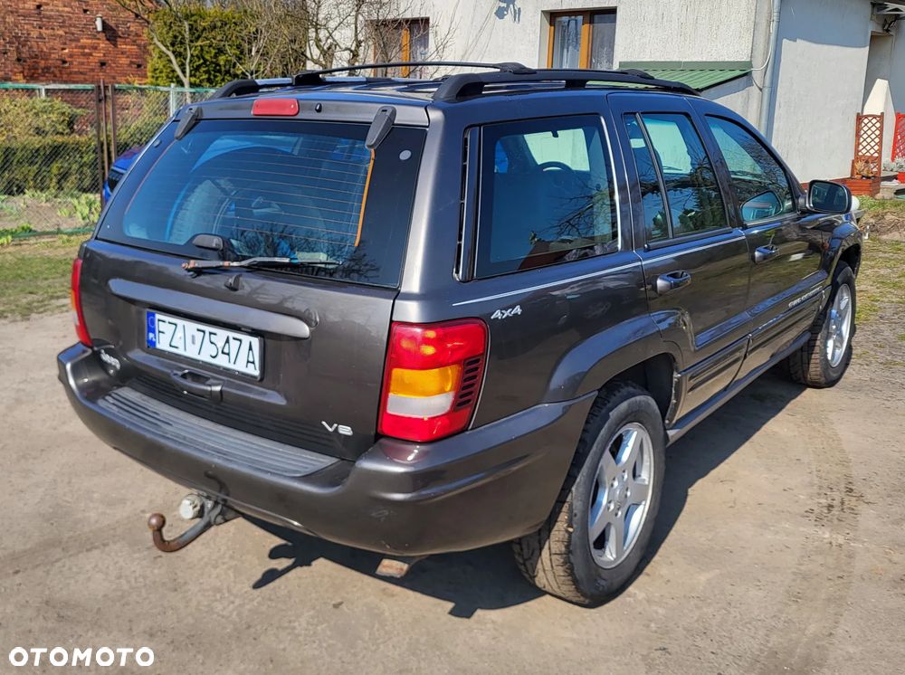 Jeep Grand Cherokee - 11