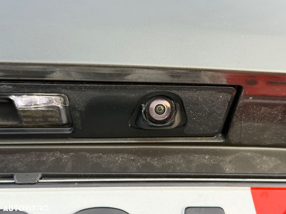 Volvo XC 60 D5 AWD Geartronic Inscription - 19