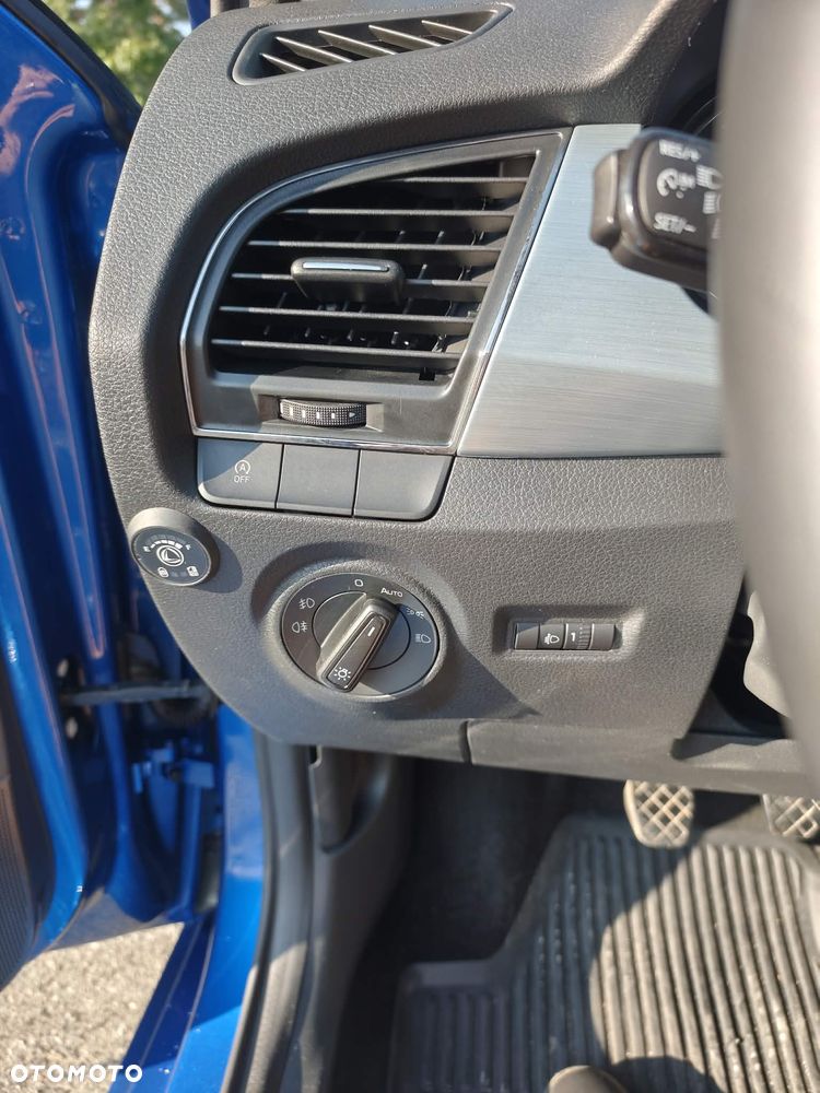 Skoda Fabia 1.0 Ambition - 12