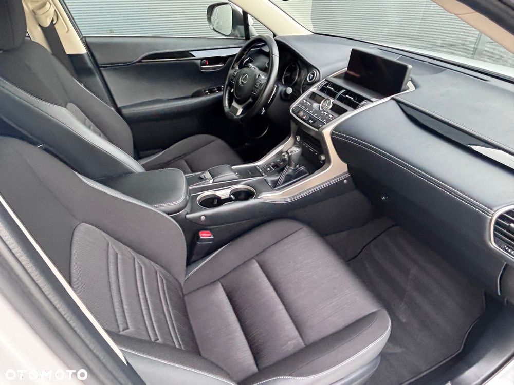 Lexus NX - 29