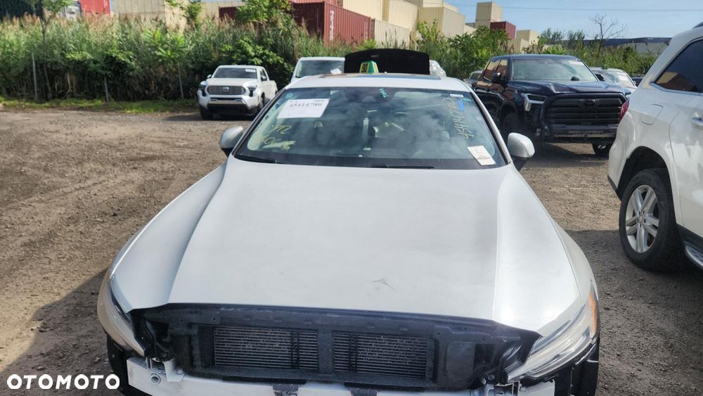 Volvo S60 - 24