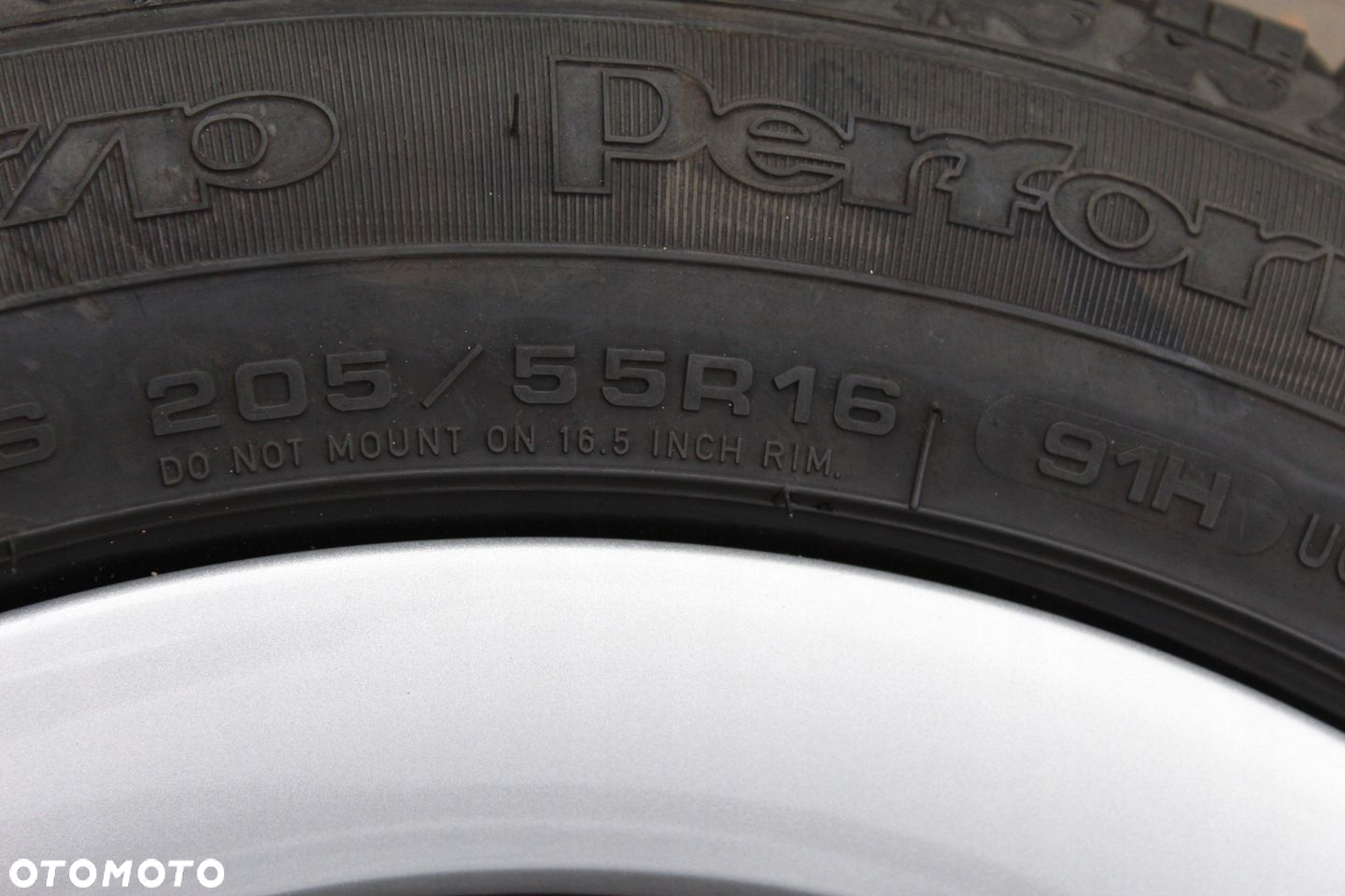 2x 205/55R16 GOODYEAR ULTRAGRIP PERFORMANCE 2 RSC - 5