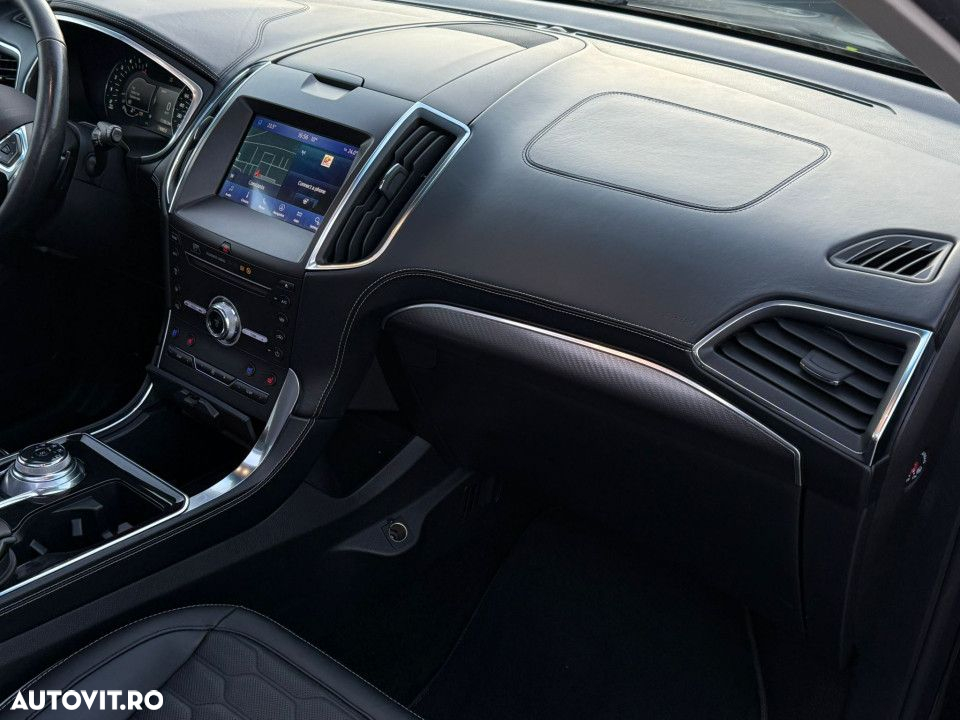 Ford Edge 2.0 Panther A8 AWD Vignale - 21