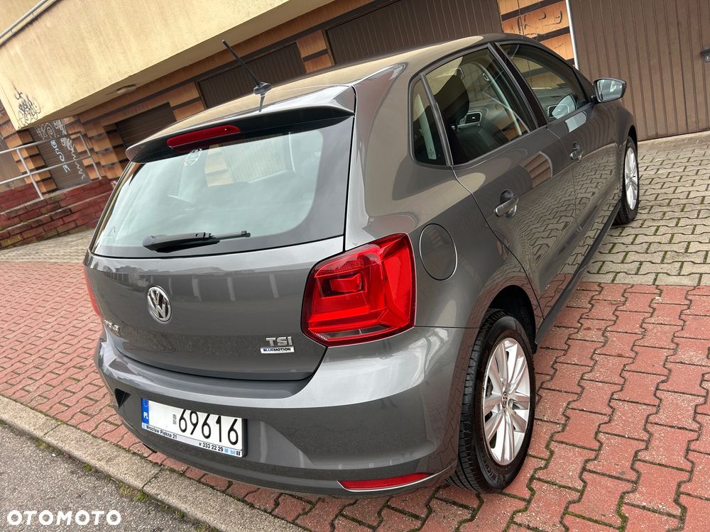 Volkswagen Polo - 13