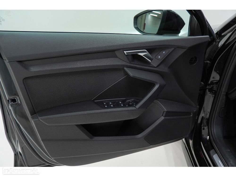 Audi A3 Limousine 30 TFSI Advanced S tronic - 15