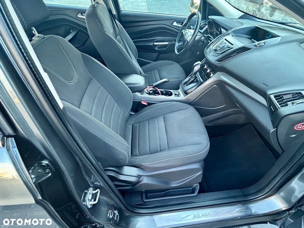 Ford Kuga 2.0 TDCi 4WD Trend - 32