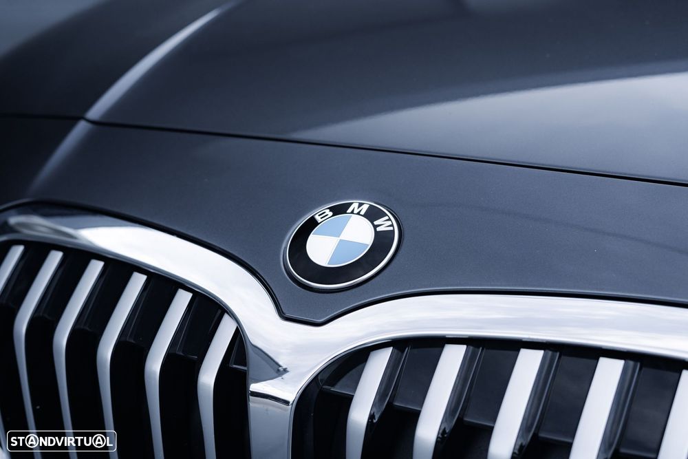 BMW 116 d Pack Desportivo M - 13