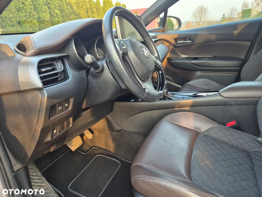 Toyota C-HR 1.8 Hybrid Prestige - 8
