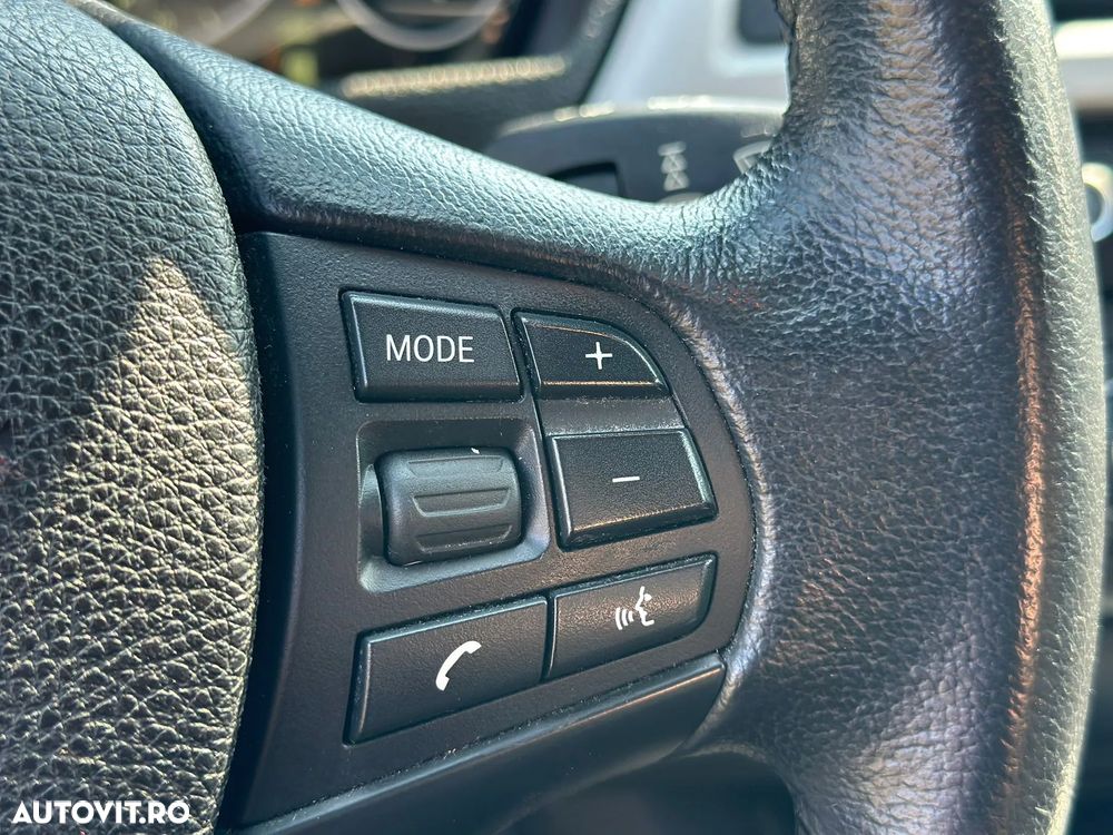 BMW Seria 3 318d Aut. - 20